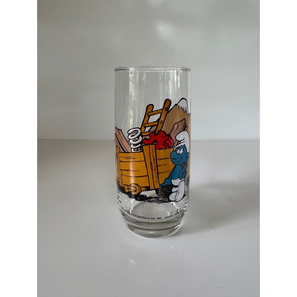 Vintage 1982 Smurfs Collectible Glass Wallace Berrie & Co Peyo‎ Tumbler 6 Inch